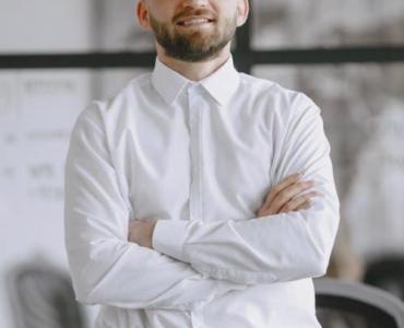 Wolność na własnych zasadach: jak zbudować biznes, który pracuje dla Ciebie