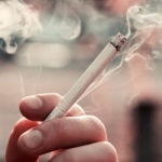 Auto bez dymu: 9 sprawdzonych sposobów, które naprawdę usuwają zapach papierosów z twojego auta